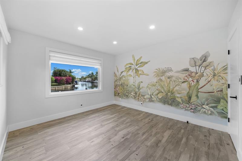 Image 31 of 59 For 2911 55th St