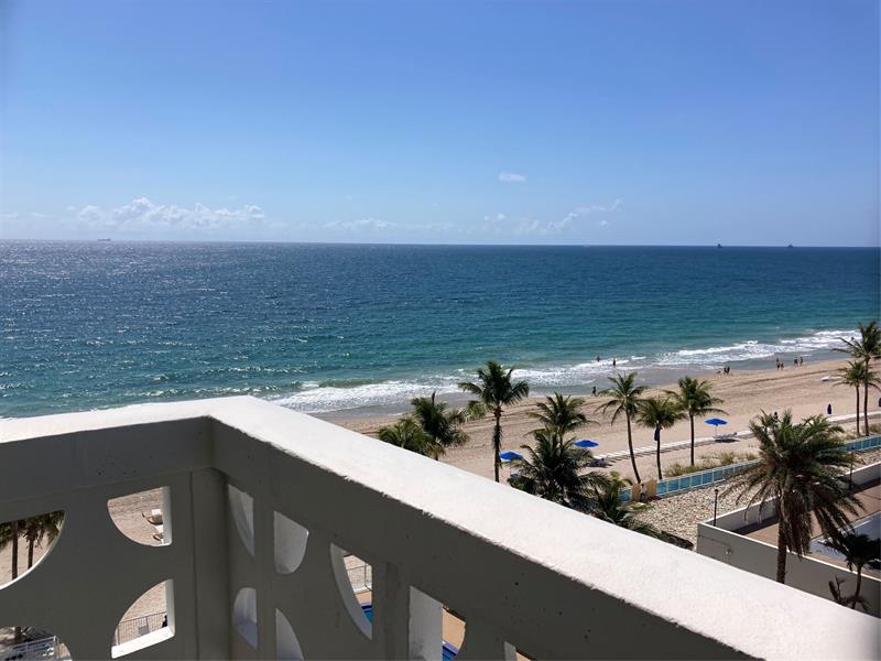 Image 3 of 40 For 4010 Galt Ocean Dr  706