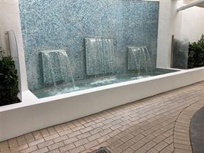 Image 32 of 40 For 4010 Galt Ocean Dr  706