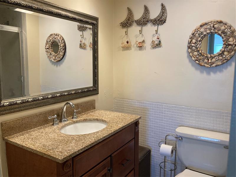 Image 6 of 40 For 4010 Galt Ocean Dr  706