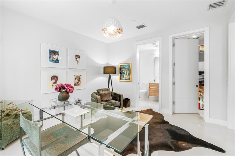 Image 25 of 32 For 244 Shore Ct