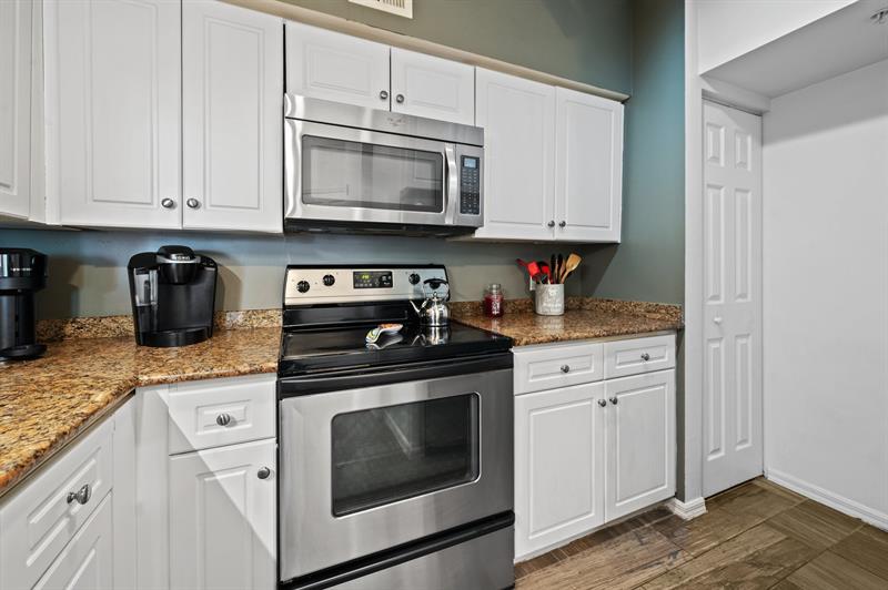 Image 12 of 37 For 3320 Tuscany Way  3320
