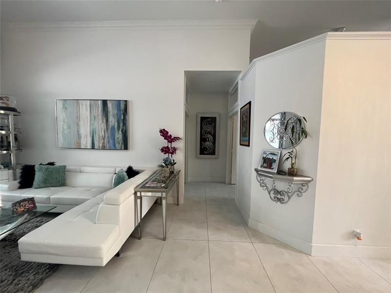 Image 17 of 100 For 9963 64th Ct