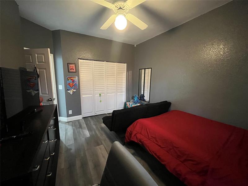 Image 39 of 100 For 9963 64th Ct
