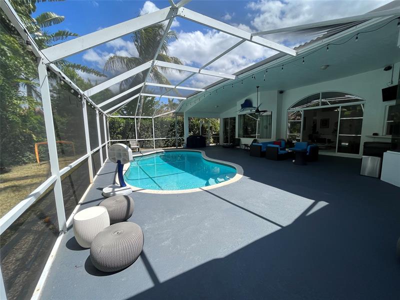 Image 77 of 100 For 9963 64th Ct