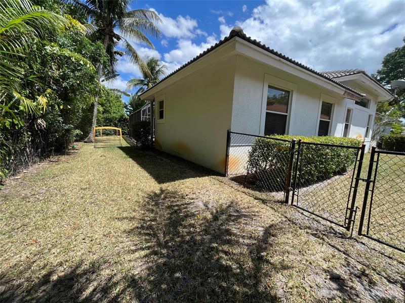 Image 85 of 100 For 9963 64th Ct