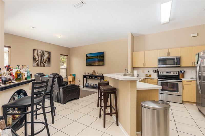 Image 16 of 50 For 2015 18th Ct