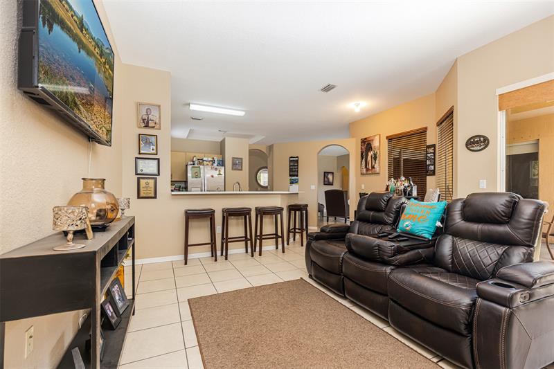 Image 19 of 50 For 2015 18th Ct