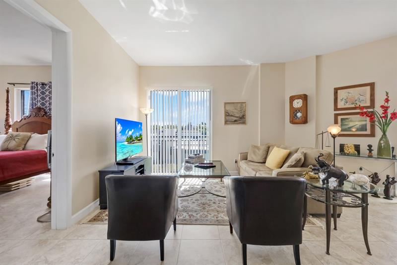 Details for 2631 14th Ave  200, Wilton Manors, FL 33334