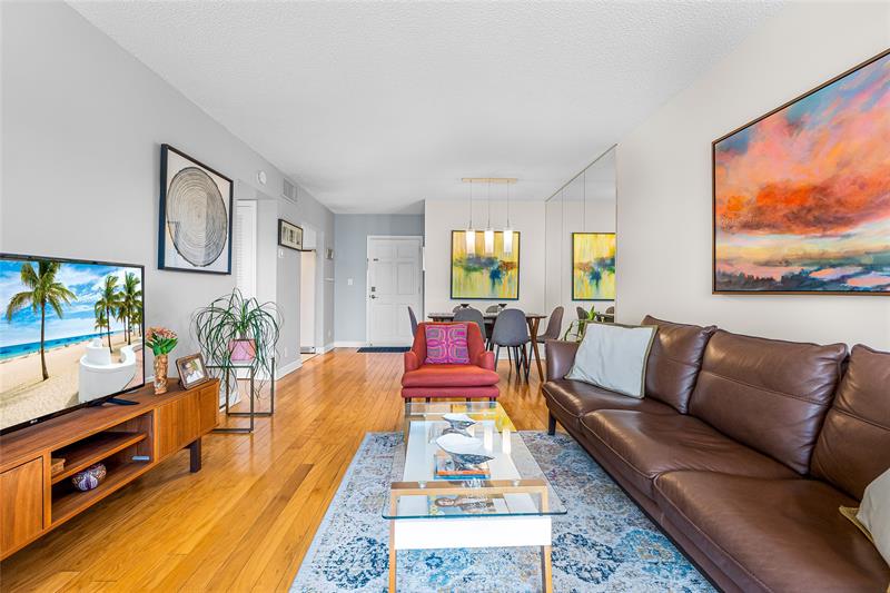 Image 8 of 54 For 3216 8th St  303