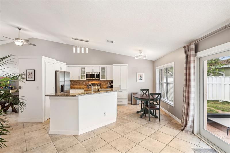 Image 8 of 28 For 1339 181st Ave