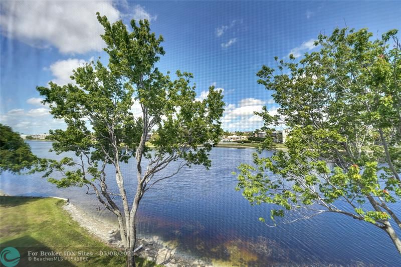 Details for 7220 Devon Dr  302, Fort Lauderdale, FL 33321