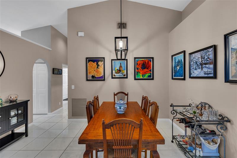 Image 12 of 42 For 23286 Alora Dr