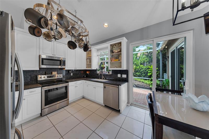 Image 15 of 42 For 23286 Alora Dr