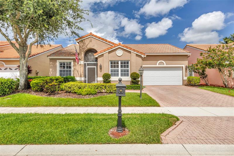 Image 33 of 42 For 23286 Alora Dr