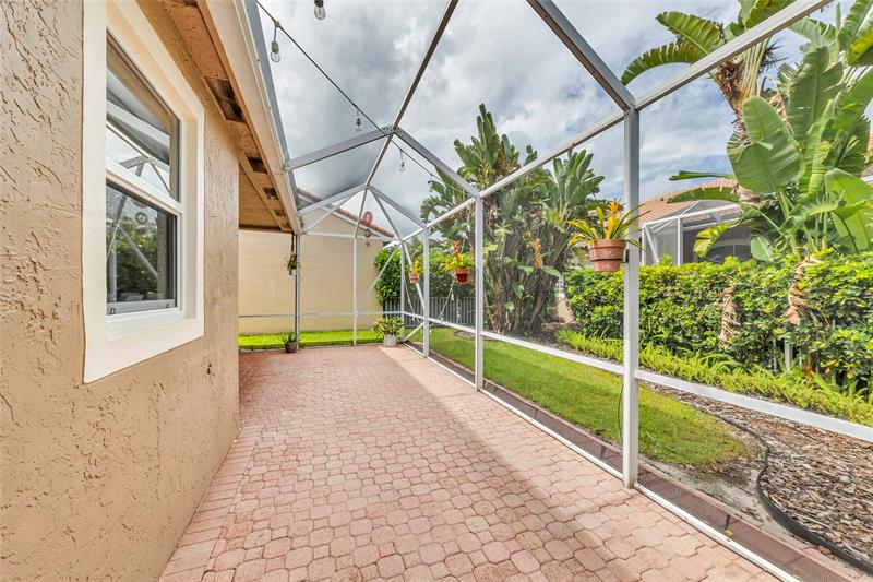 Image 34 of 42 For 23286 Alora Dr