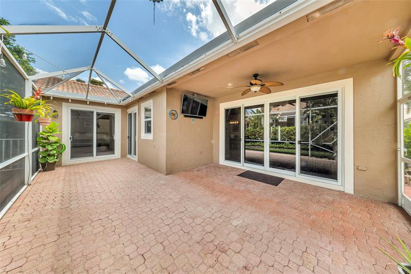 Image 36 of 42 For 23286 Alora Dr