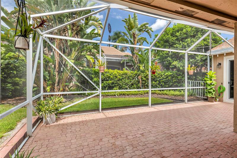 Image 37 of 42 For 23286 Alora Dr