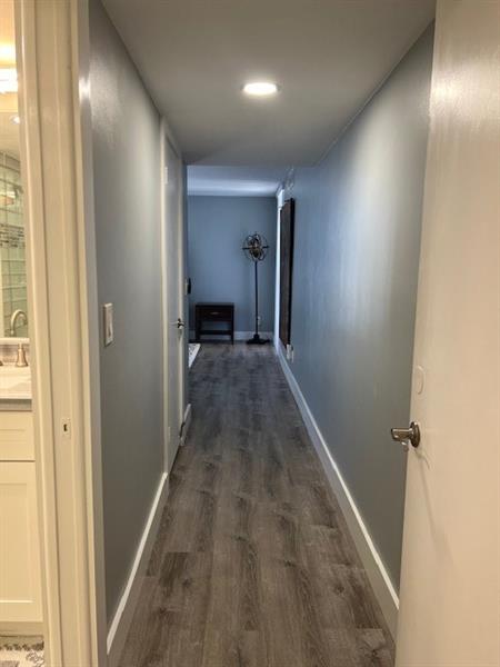 Image 46 of 97 For 108 Lakeshore Dr  338