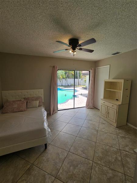 Image 21 of 23 For 10141 3rd St