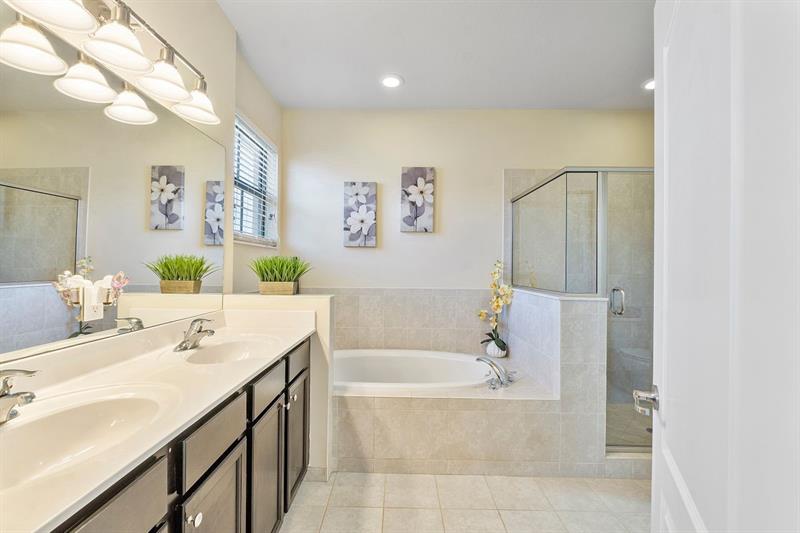 Image 17 of 64 For 8433 Blue Cove Way  8433