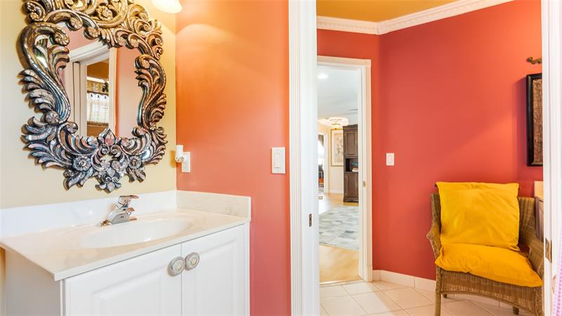 Image 31 of 56 For 2503 Glendale Dr
