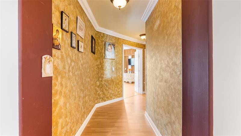 Image 38 of 56 For 2503 Glendale Dr