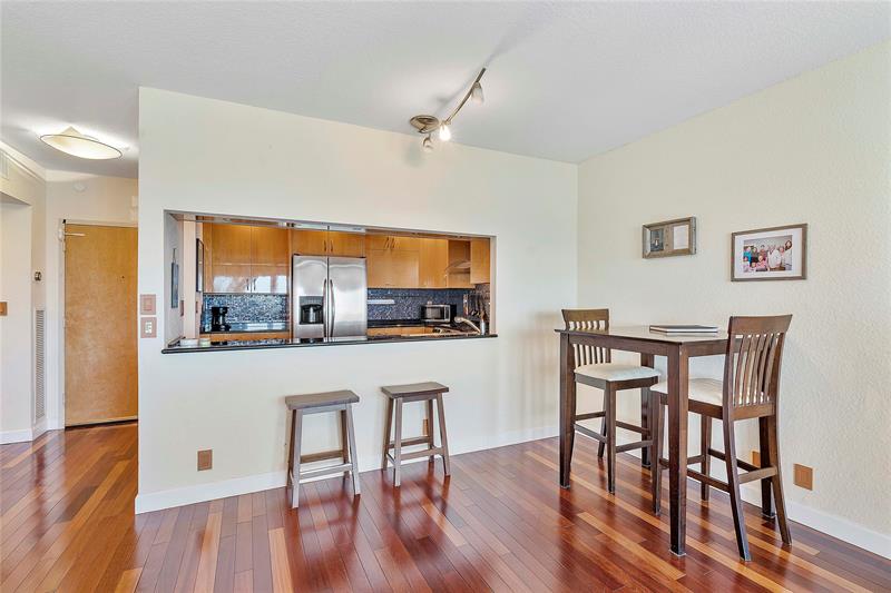 Image 11 of 36 For 2500 Las Olas Blvd  1703
