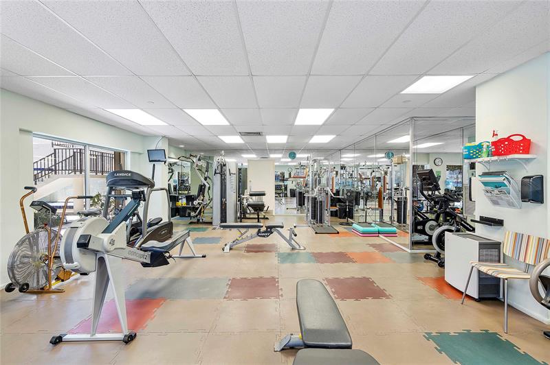 Image 28 of 36 For 2500 Las Olas Blvd  1703