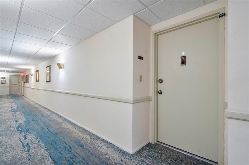 Image 29 of 36 For 2500 Las Olas Blvd  1703