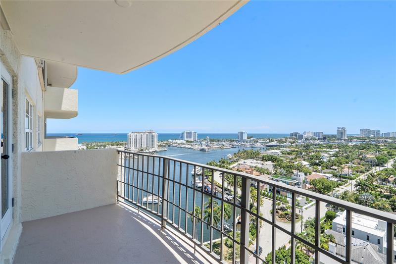 Image 31 of 36 For 2500 Las Olas Blvd  1703