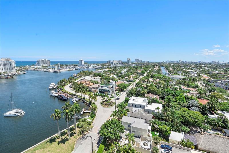 Image 33 of 36 For 2500 Las Olas Blvd  1703