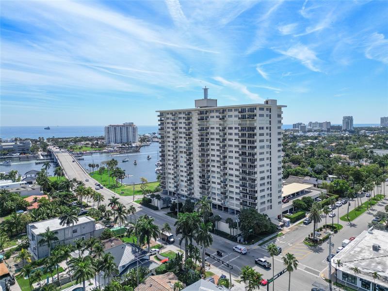 Image 4 of 36 For 2500 Las Olas Blvd  1703