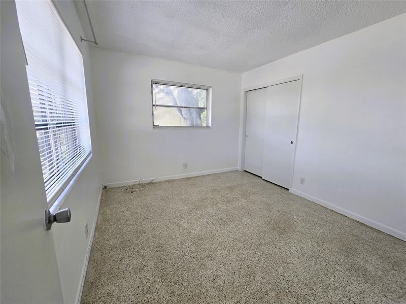 Image 11 of 22 For 305 16th St  C8