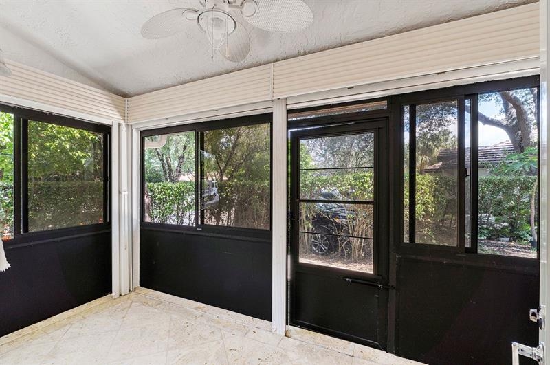 Image 25 of 35 For 11690 19th Dr  11690