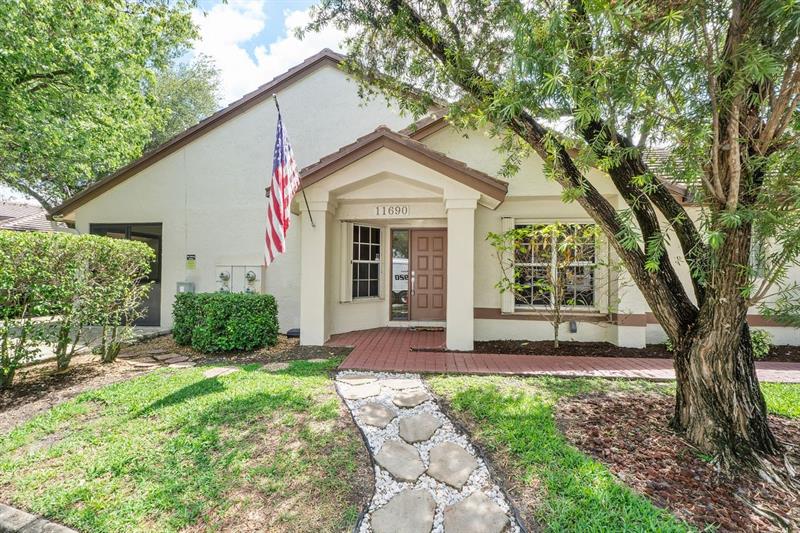 Image 3 of 35 For 11690 19th Dr  11690