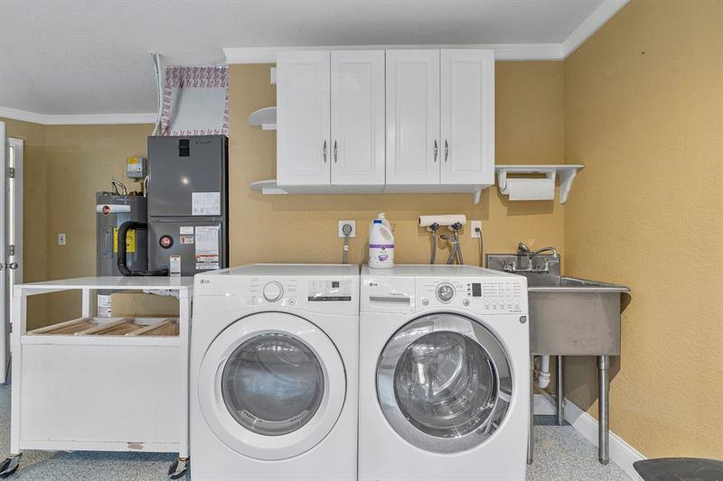 Image 31 of 35 For 11690 19th Dr  11690