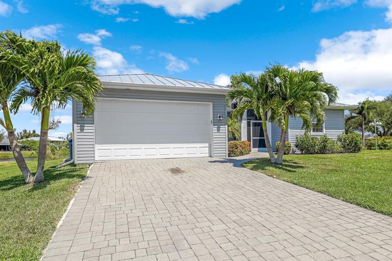 Details for 4507 Lake Heather Cir, Saint James City, FL 33956