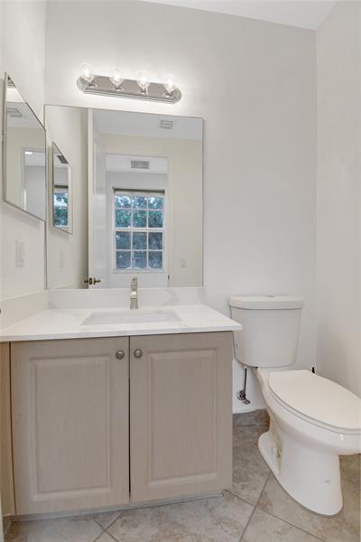 Image 27 of 42 For 484 147th Ave  484