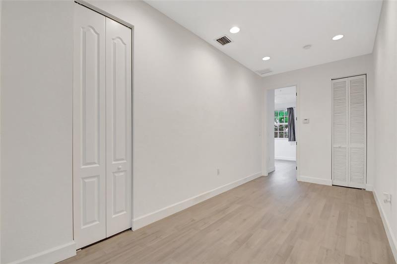 Image 29 of 42 For 484 147th Ave  484
