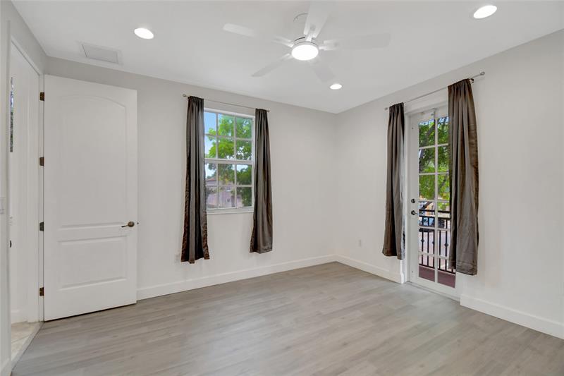 Image 32 of 42 For 484 147th Ave  484