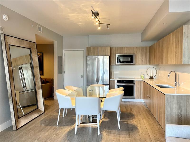 Image 6 of 22 For 2960 207 St  1008