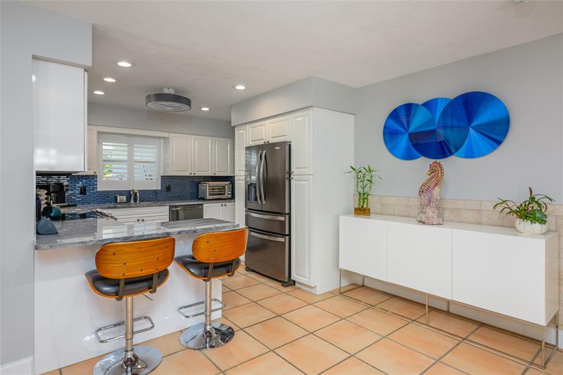 Image 10 of 41 For 4040 17 Ave  