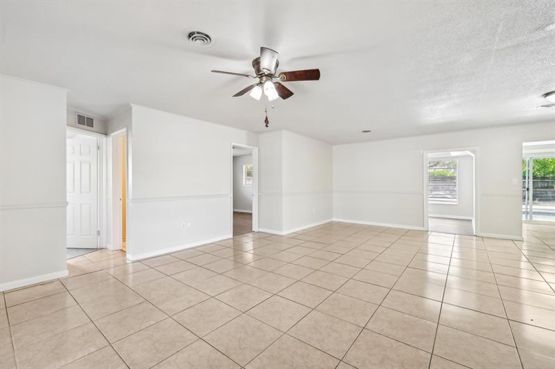 Image 6 of 37 For 334 12th Ave