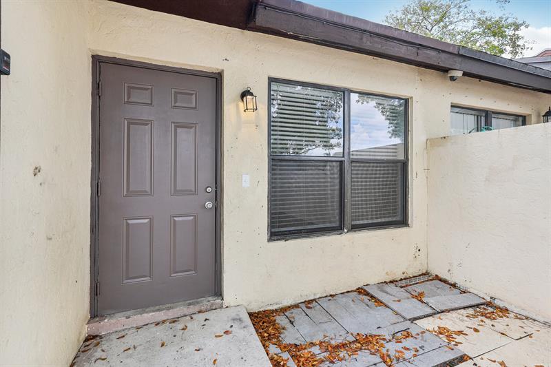 Image 5 of 34 For 3789 Mil Pond Ct