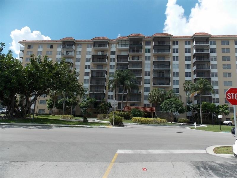 Listing Details for 4174 Inverrary Dr  702, Lauderhill, FL 33319