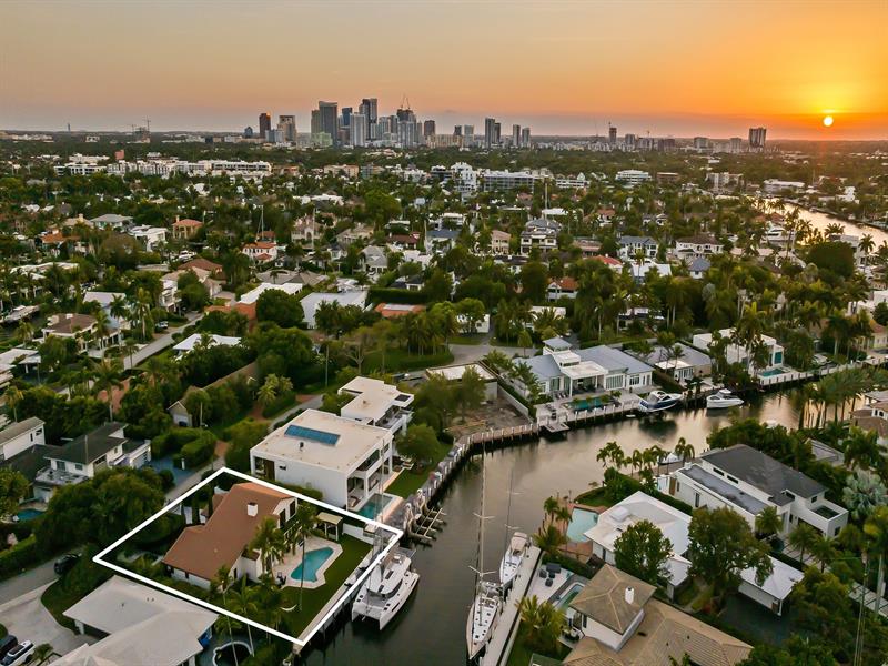 Details for 2411 Desota Dr, Fort Lauderdale, FL 33301