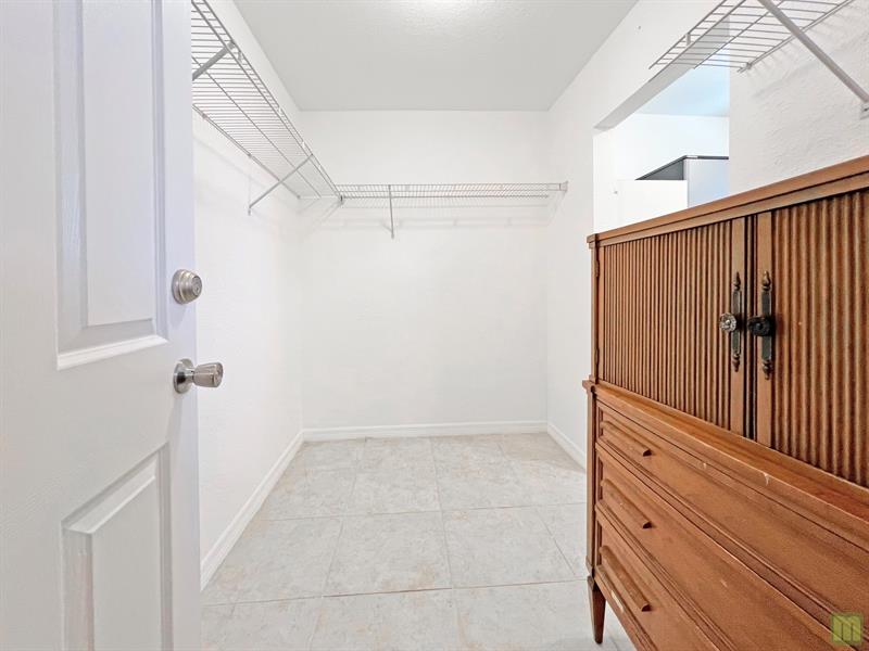 Image 17 of 54 For 2695 1st Ct  4