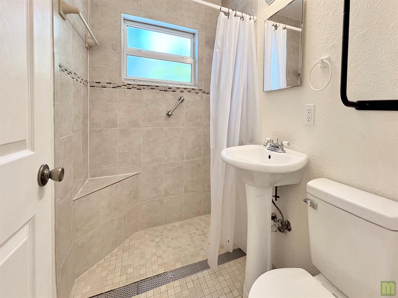 Image 22 of 54 For 2695 1st Ct  4