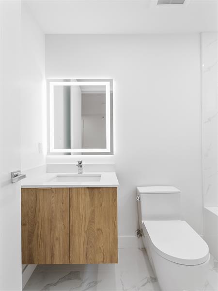 Image 42 of 53 For 808 2nd Street